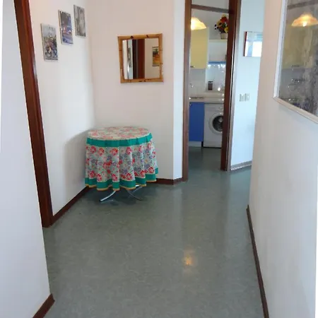 Apartment Sea View Flat Just 70m From The