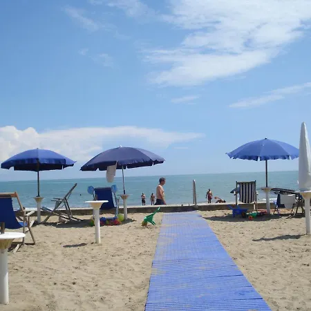 Sea View Flat Just 70m From The * Porto Santa Margherita di Caorle