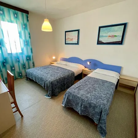 Apartment Sea View Flat Just 70m From The *