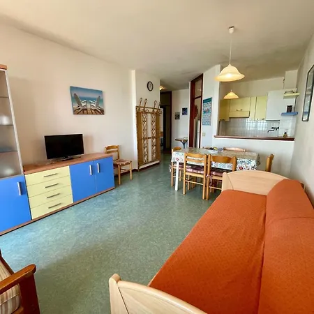 Sea View Flat Just 70m From The