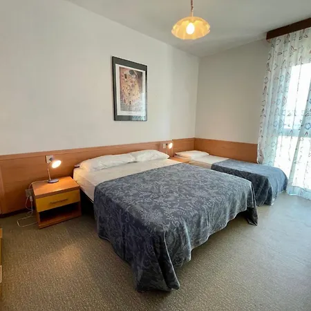 Seaview Flat Just 70M From The Sea Apartamento